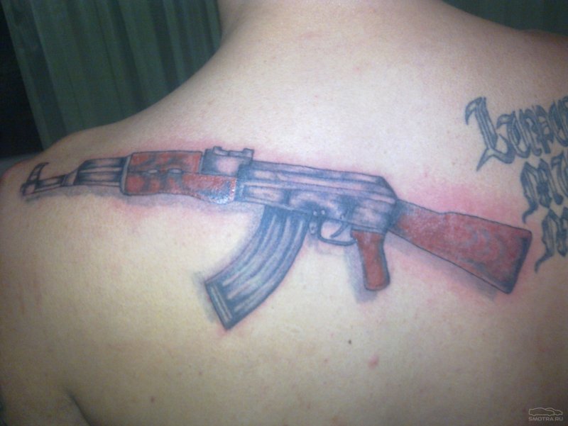 Тату АК 47