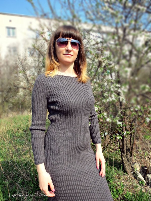 Вязаное платье женское спицами