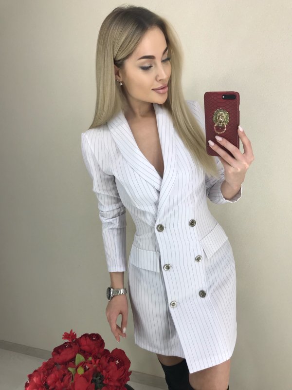 Платье пиджак без рукавов