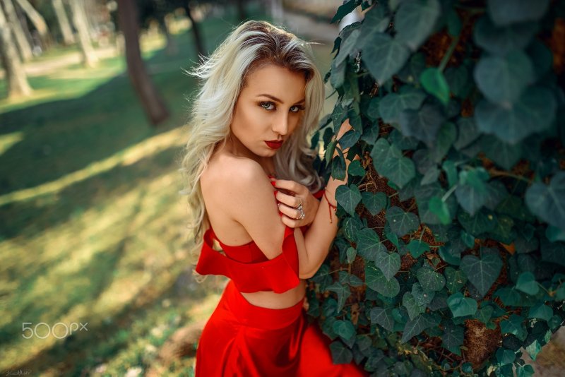Милана Стрельцова