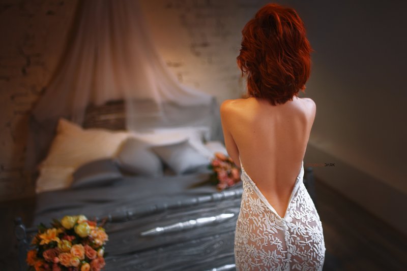 Платье Sherri Hill с открытой спиной