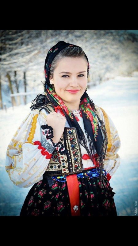 Костюм молдавский
