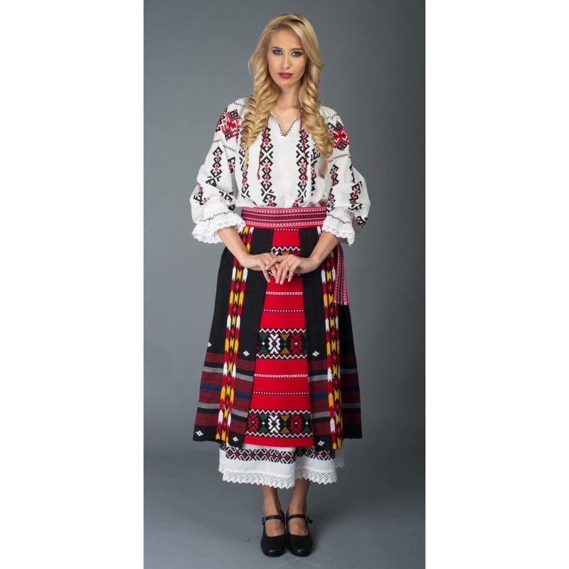 Молдавский национальный костюм