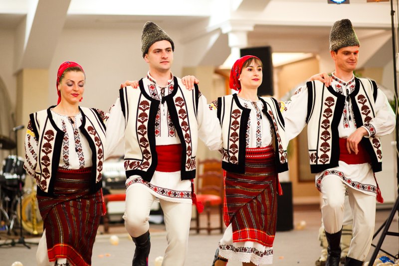 Румыны и молдаване внешность