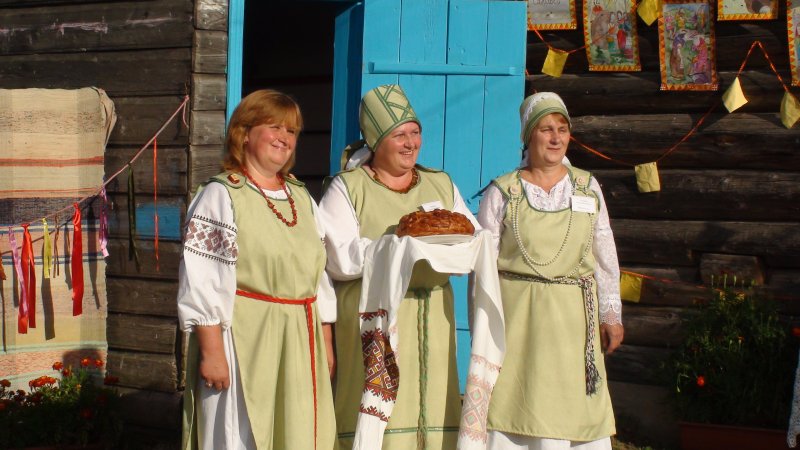 Республика Карелия национальный костюм