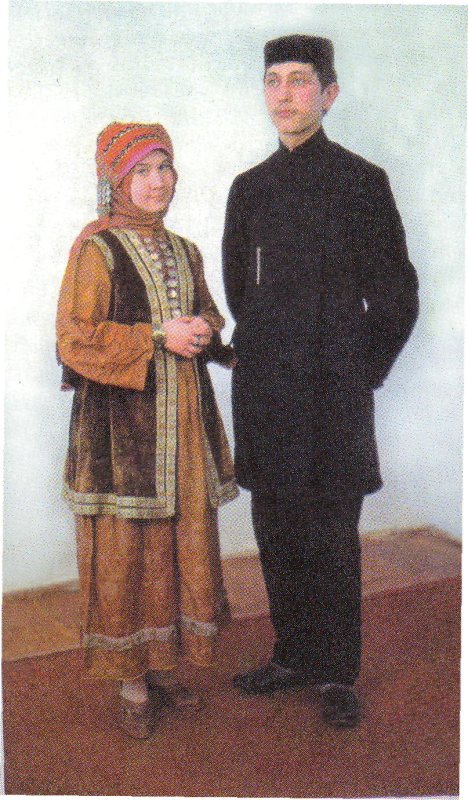 Традиционный татарский костюм женский