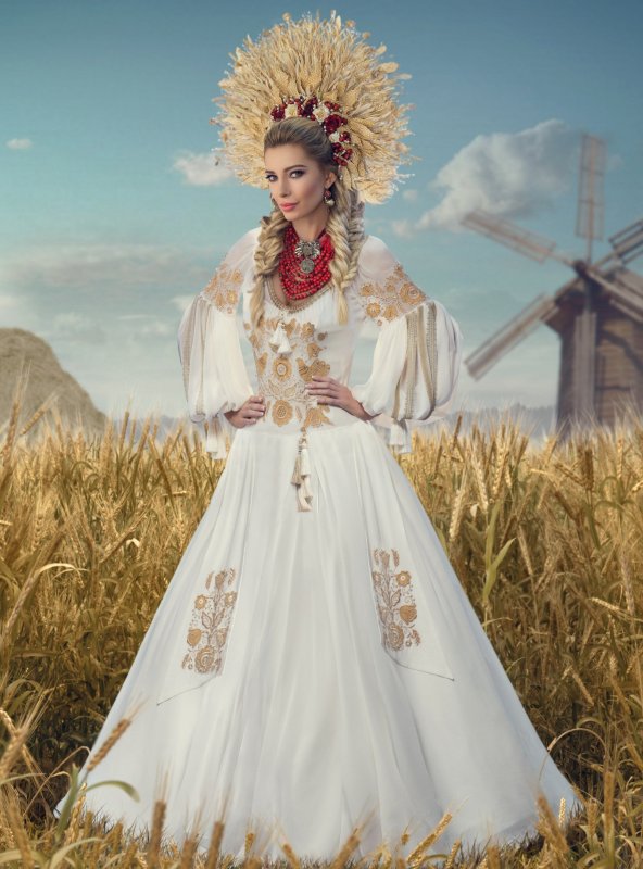Национальный Уральский кокошник