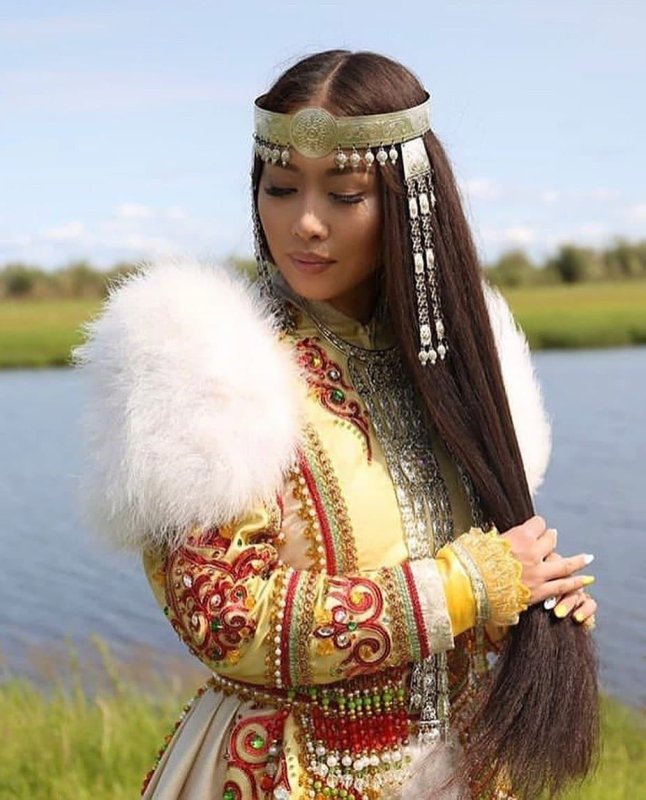 Якутская народная одежда якутов