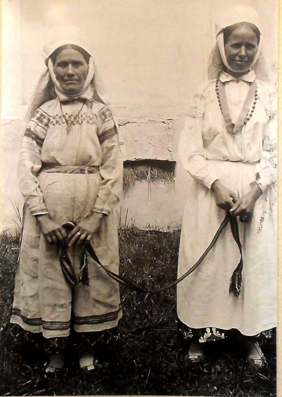 Русский костюм женский