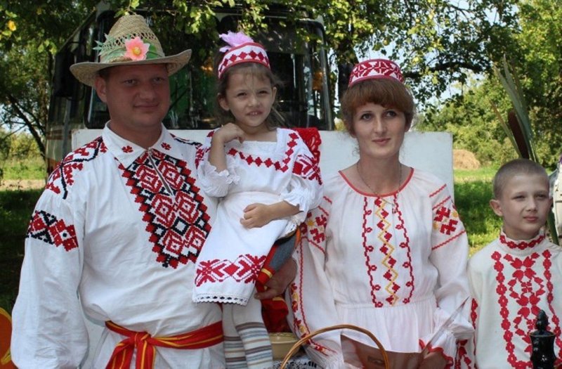 Национальный костюм белорусов