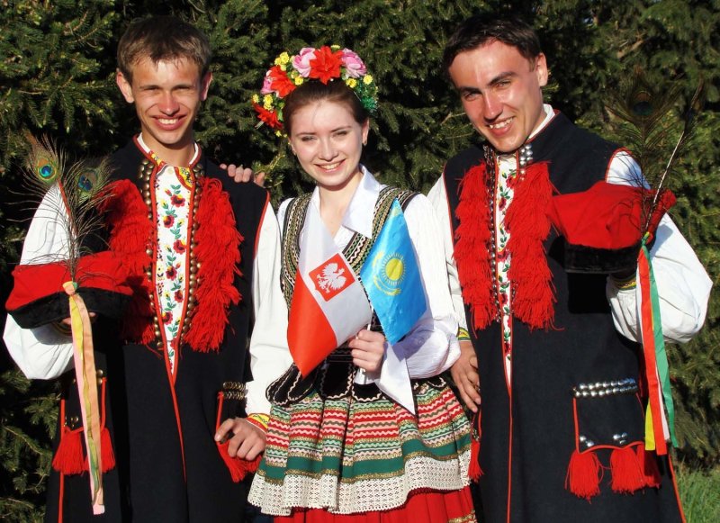Национальный костюм Поляков
