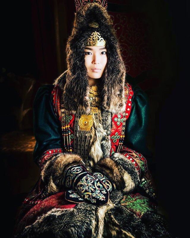 Саха танаьа Якутская одежда