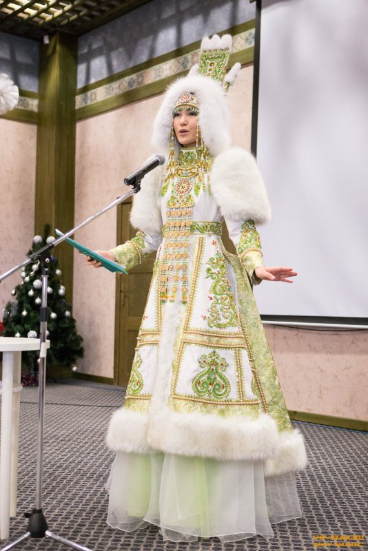 Якутский национальный костюм
