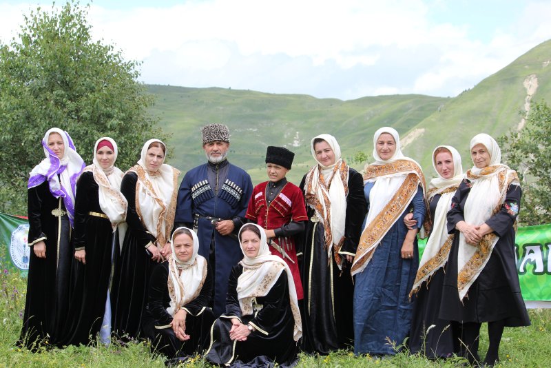 Старинный Гергебильский женский наряд