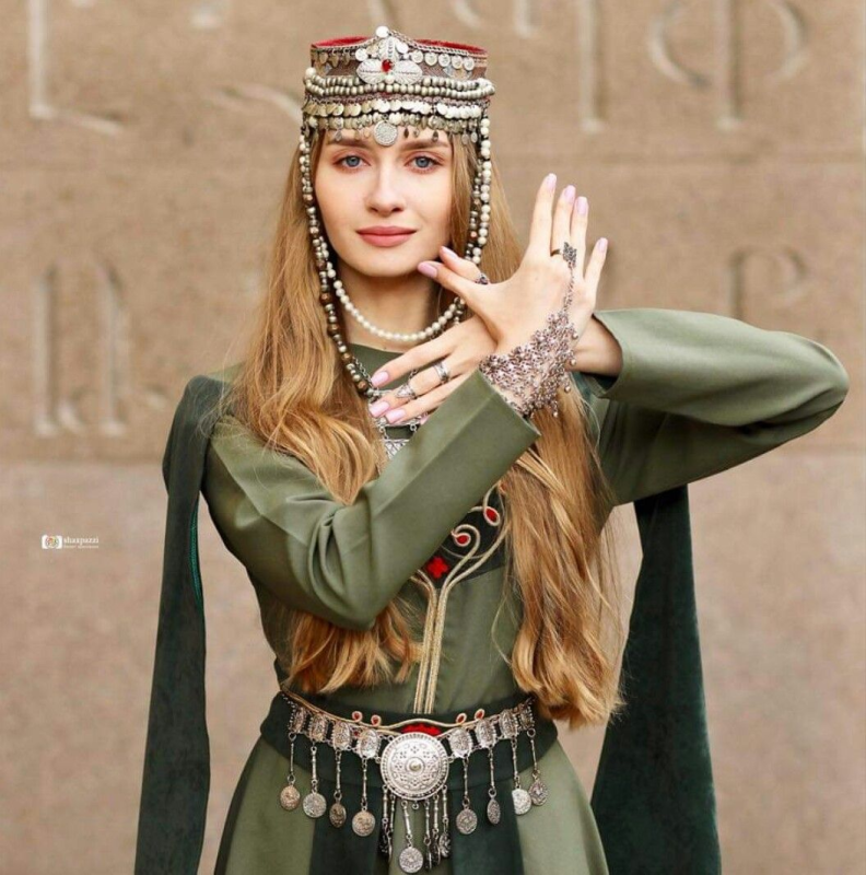 Одежда древних армян