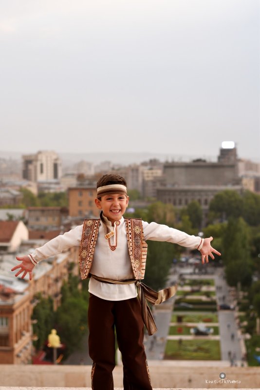 Армянский национальный свадебный костюм