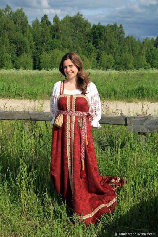 Зимняя фотосессия с русским платком