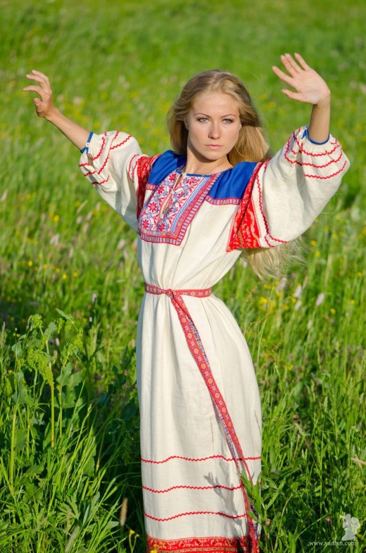 Славянский костюм