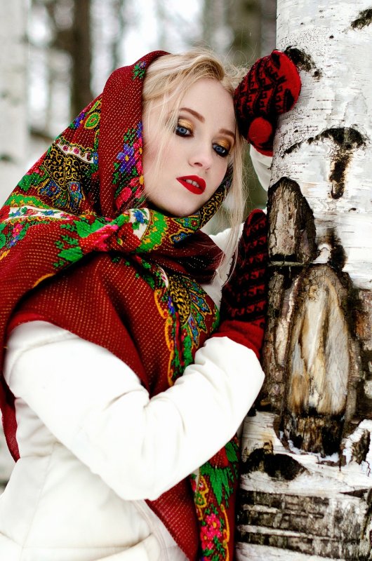 Русские красавицы в сарафанах