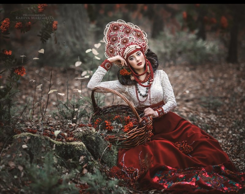 Андрей Алексеевич Шишкин картины кокошник