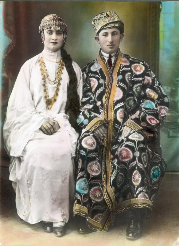 Еврейский костюм женский