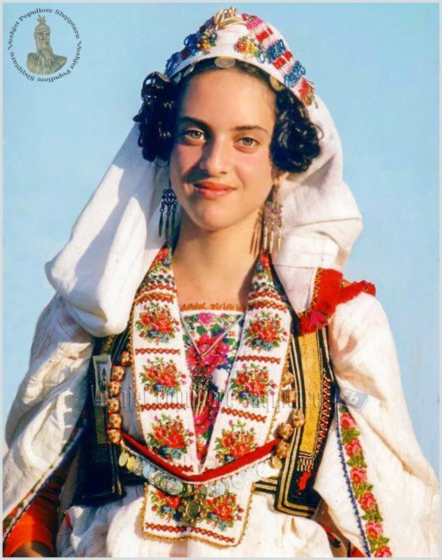 Еврейский национальный костюм женский