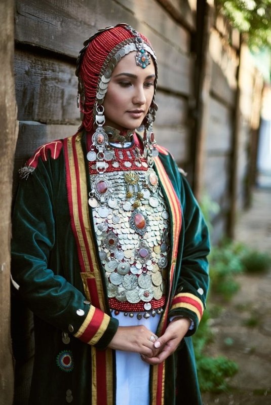 Национальные одежды в Албании. Фото