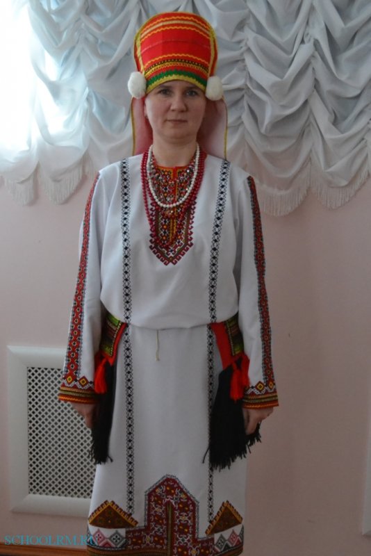 Мордовский национальный костюм эрзя