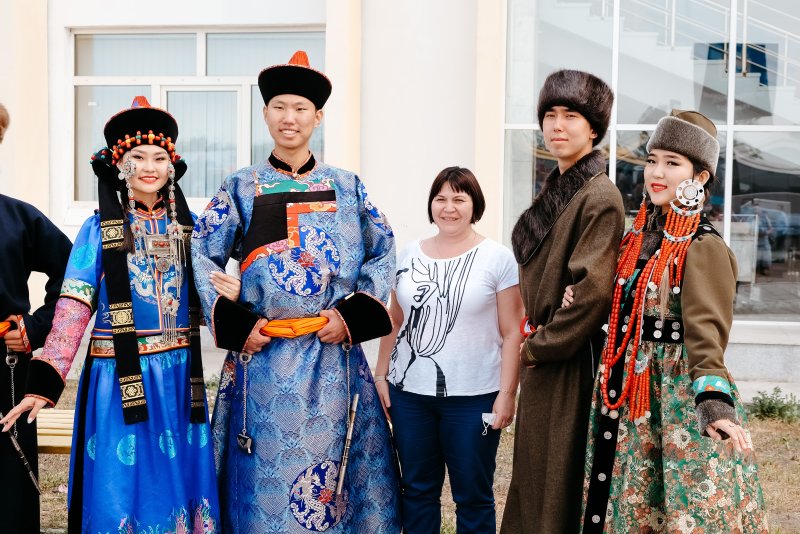Дэгэл агинские буряты