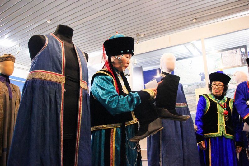 Свадебный костюм хонгодорских бурят