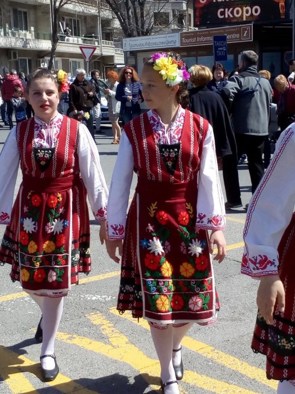 Национальные болгарские костюмы Юг Молдавии Буджак