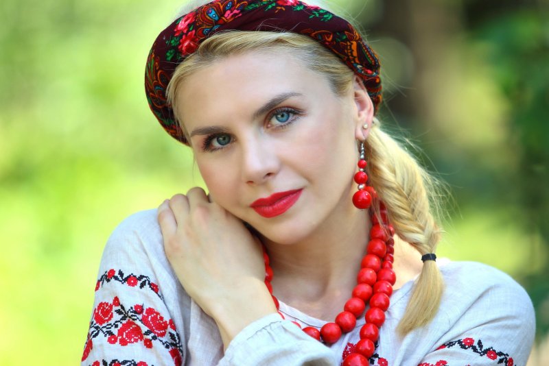 Донская казачка головной убор