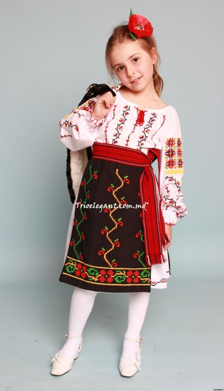 Молдавский национальный костюм мужской