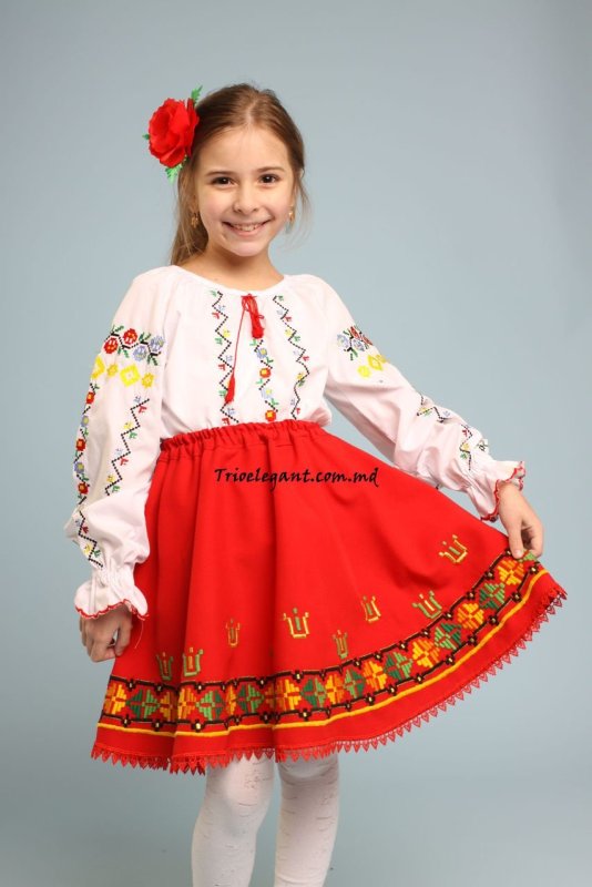 Национальный костюм Молдавии мужской