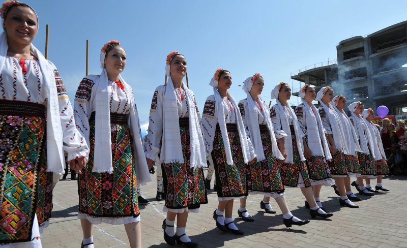 Национальный костюм Болгар