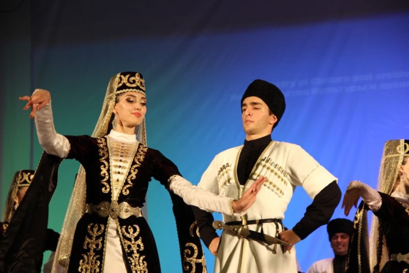 Танцевальный ансамбль Кавказ