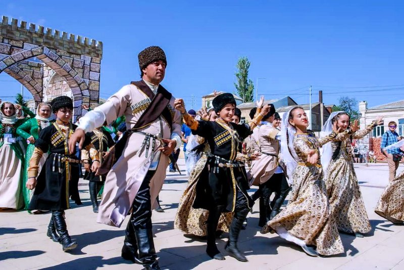 Лезгины и даргинцы