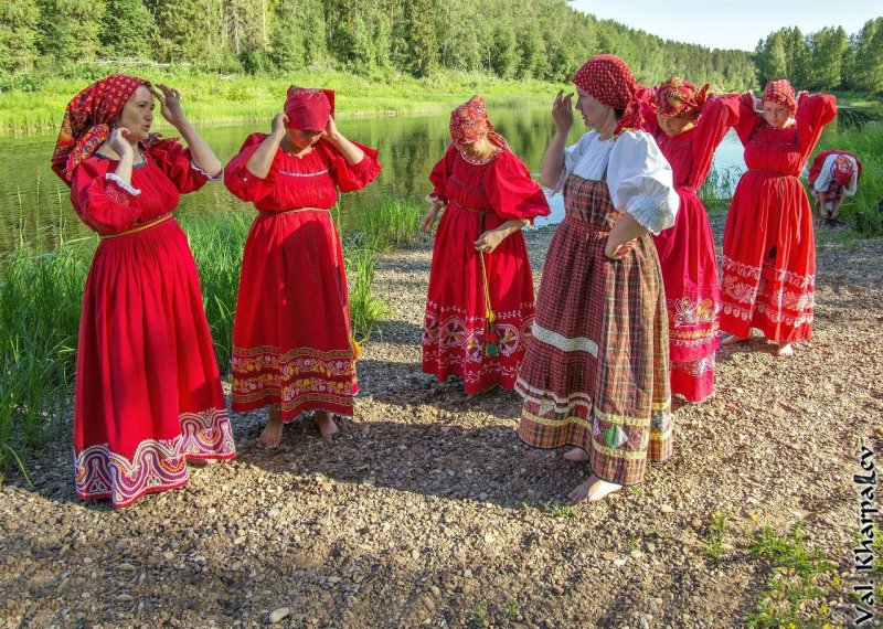 Национальный наряд Финляндии карелийский