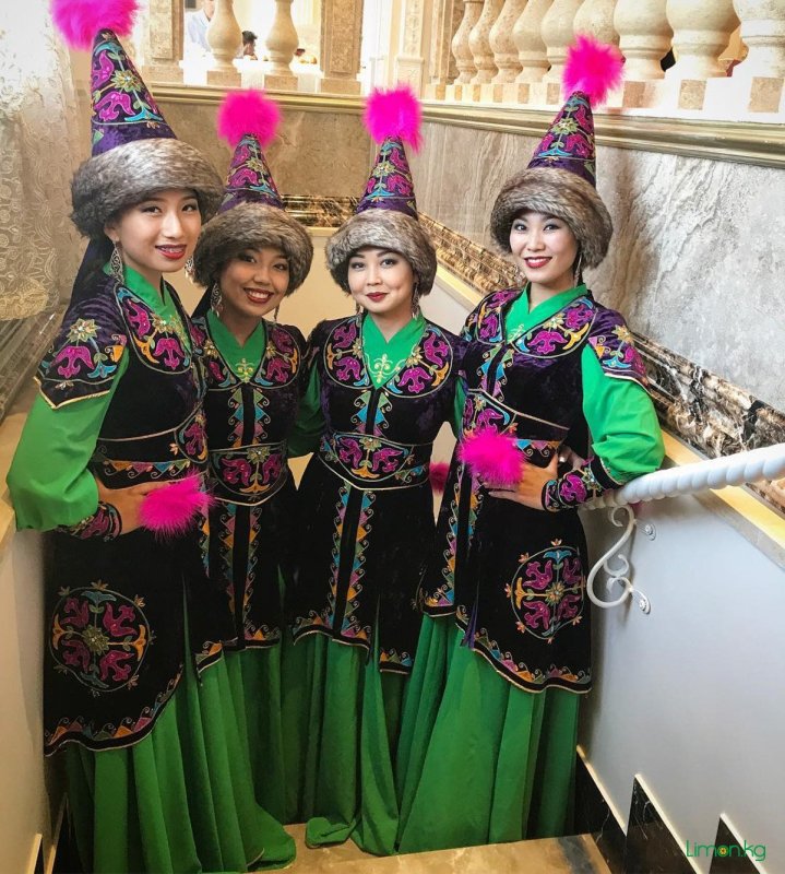 Национальная одежда Киргизии
