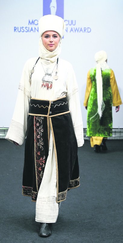 Авторские платья кыргызских