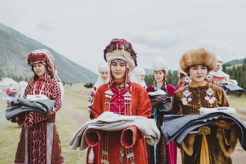 Киргизские дизайнеры мода