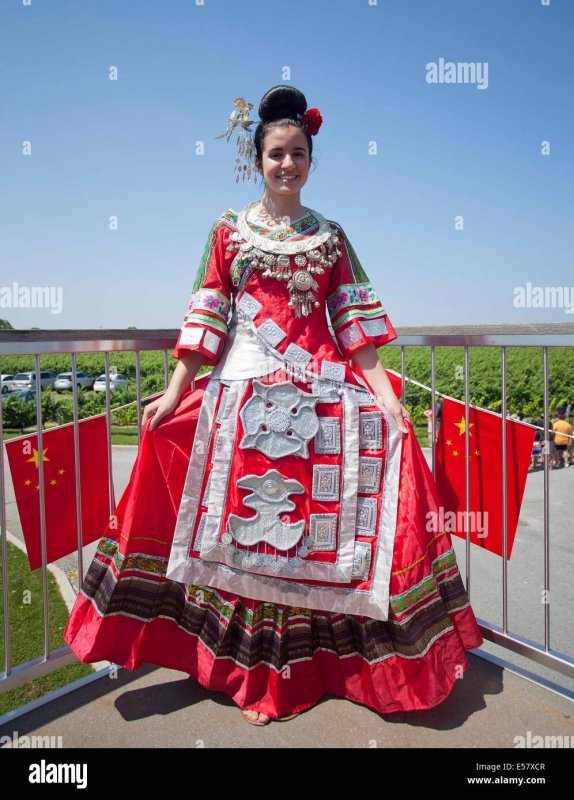 Национальный костюм Дании