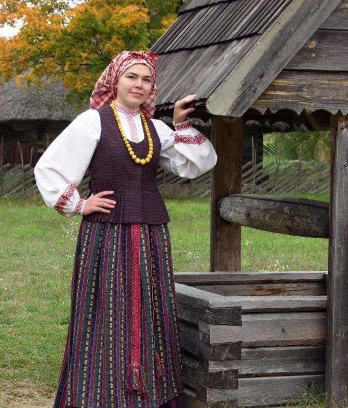 Литовский народный костюм Жямайтии
