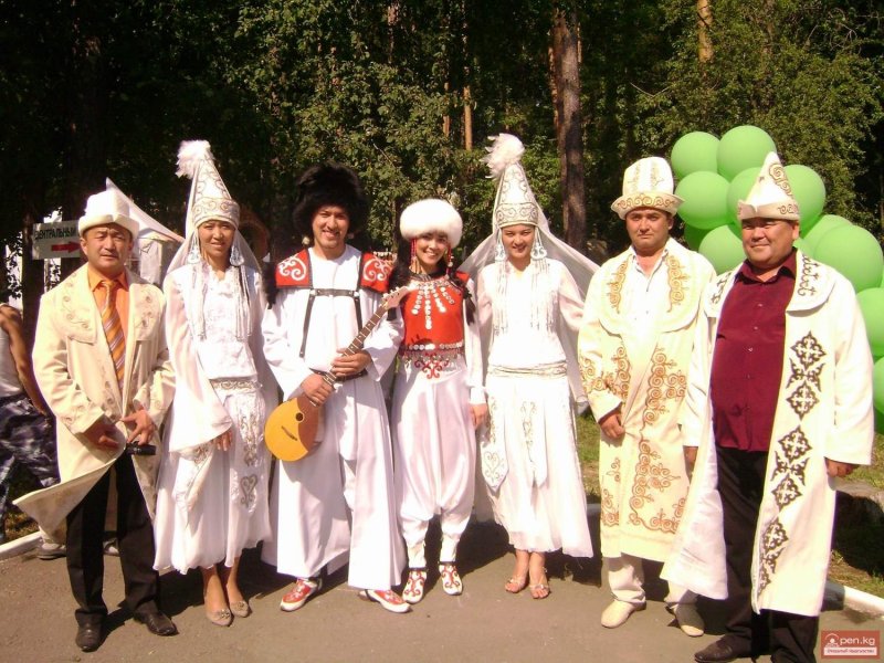 Национальная одежда киргизов