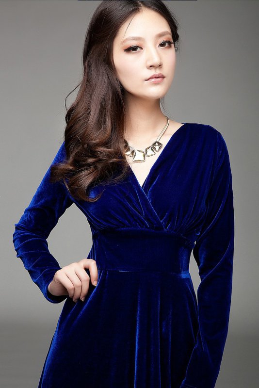 Бархатное платье Malina Fashion
