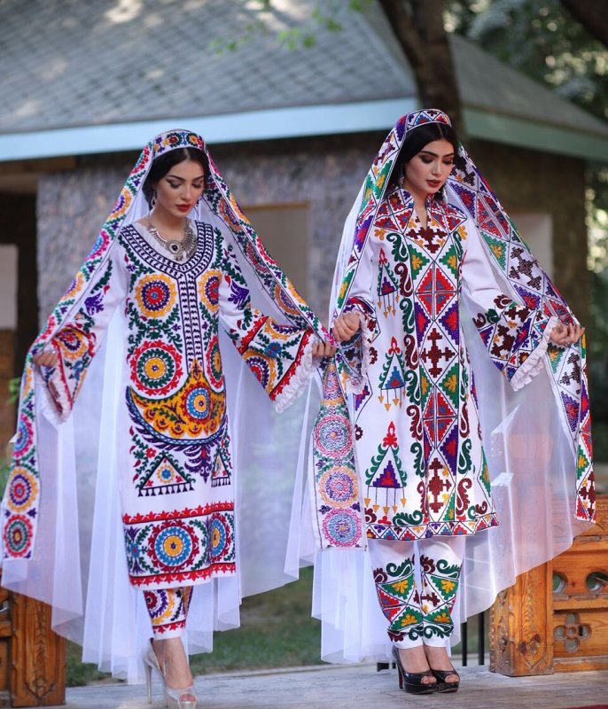 Турецкий национальный костюм женский