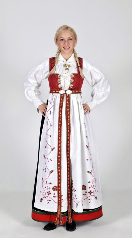 Народный костюм Шведов