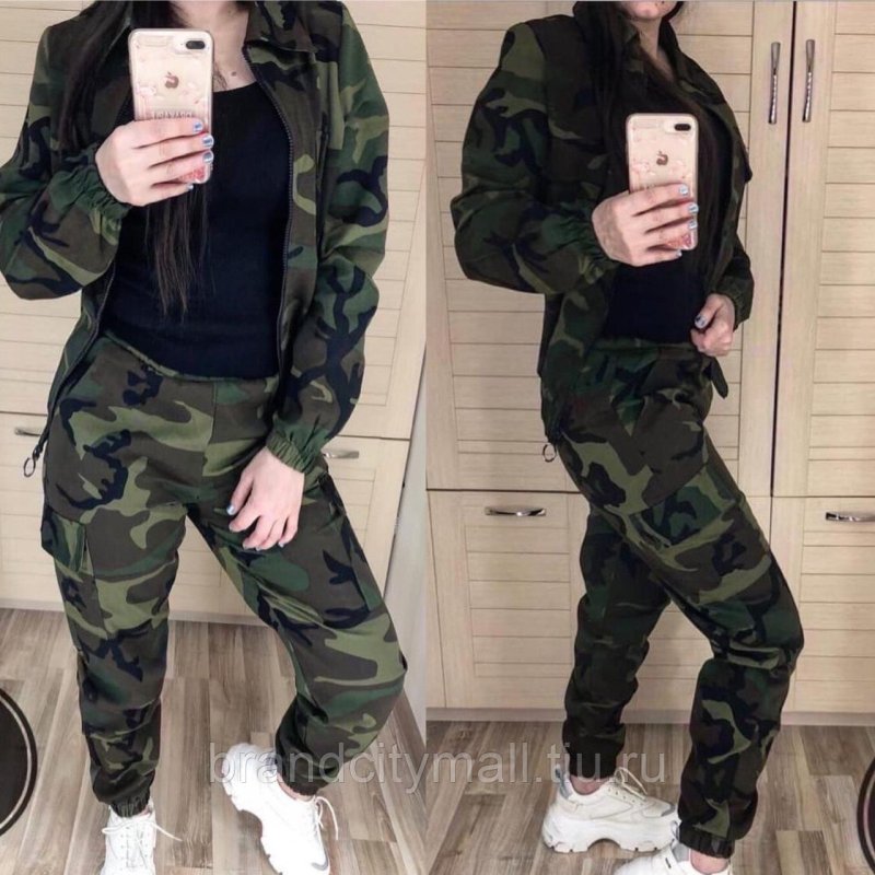 Женский камуфляжный костюм