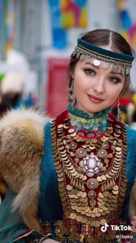 Монгольская певица Tatar