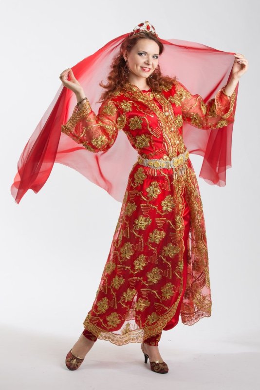 Иранский костюм женский